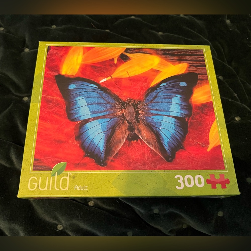 Guild 300-Piece Butterfly Puzzle